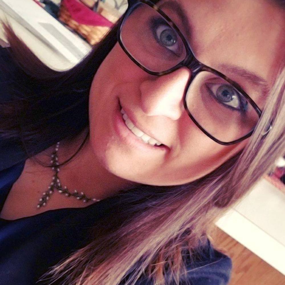 Meet your Posher, Samantha